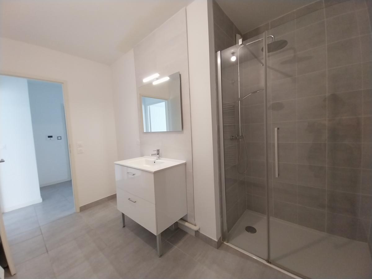 2 pièces - 4ème étage - 53m² - 870,17 € - Photo #5