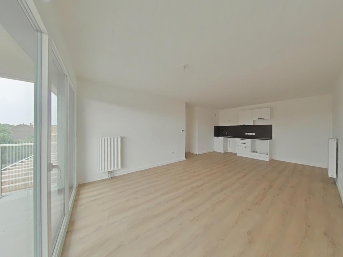 
																																							3 pièces - 
																																						3ème étage - 64m² - 819,67 € - Photo #1
