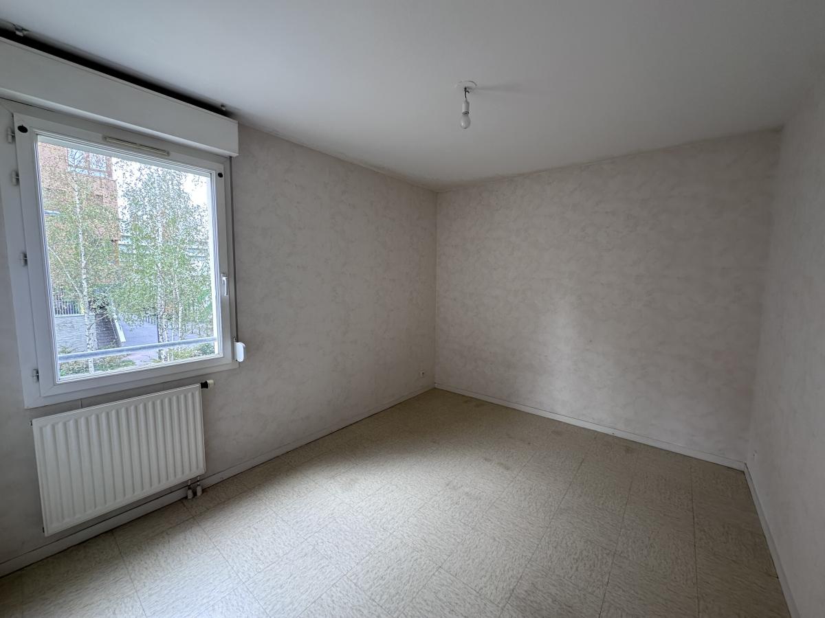 3 pièces - 1er étage - 73m² - 826,86 € - Photo #5