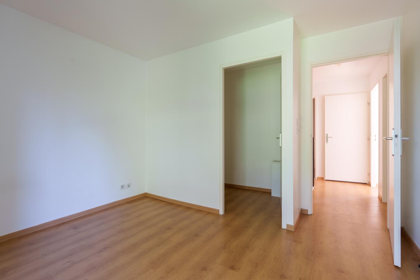 
																																							4 pièces - 
																																						RDC - 89m² - 1 259,04 € - Photo #6