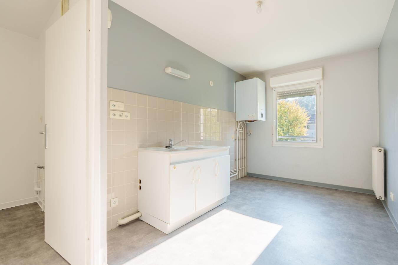 
																																							4 pièces - 
																																						RDC - 86m² - 959,75 € - Photo #2
