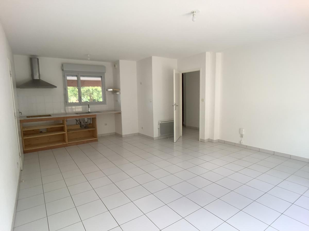
																																							5 pièces - 
																																						RDC - 95m² - 289 000 € - Photo #3
