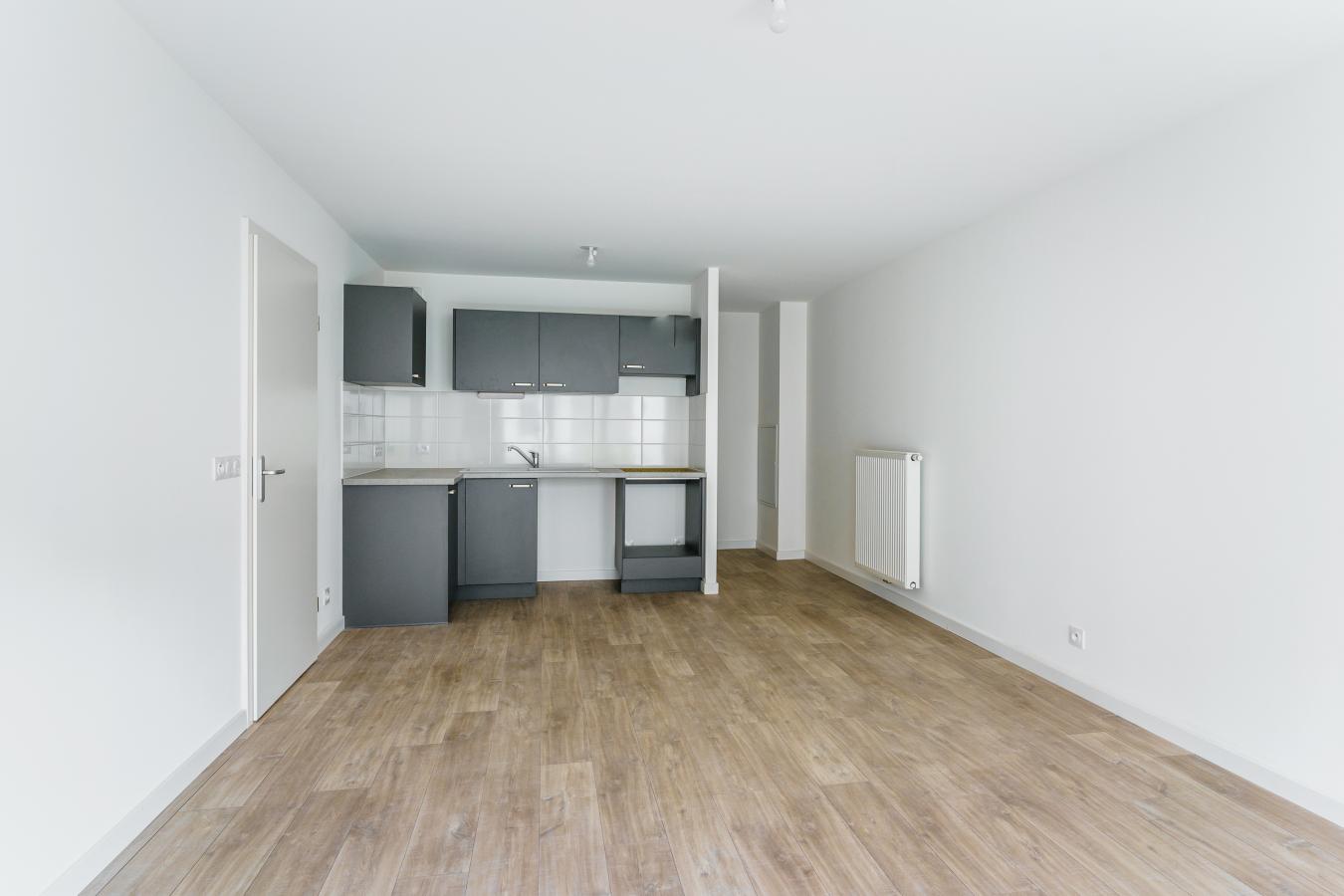 
																																							3 pièces - 
																																						4ème étage - 66m² - 928,69 € - Photo #3