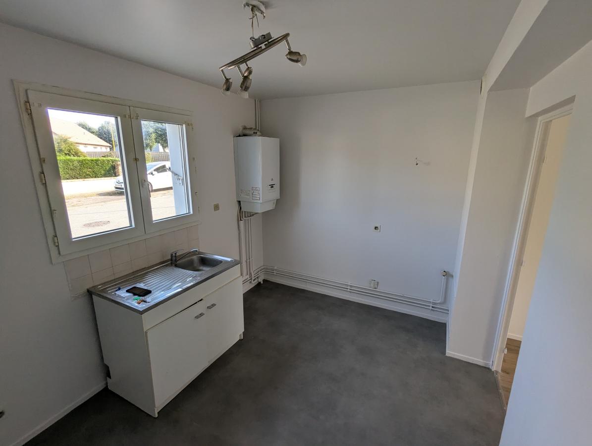 
																			5 pièces - 
																		RDC - 0m² - 139 000 € - Photo #3