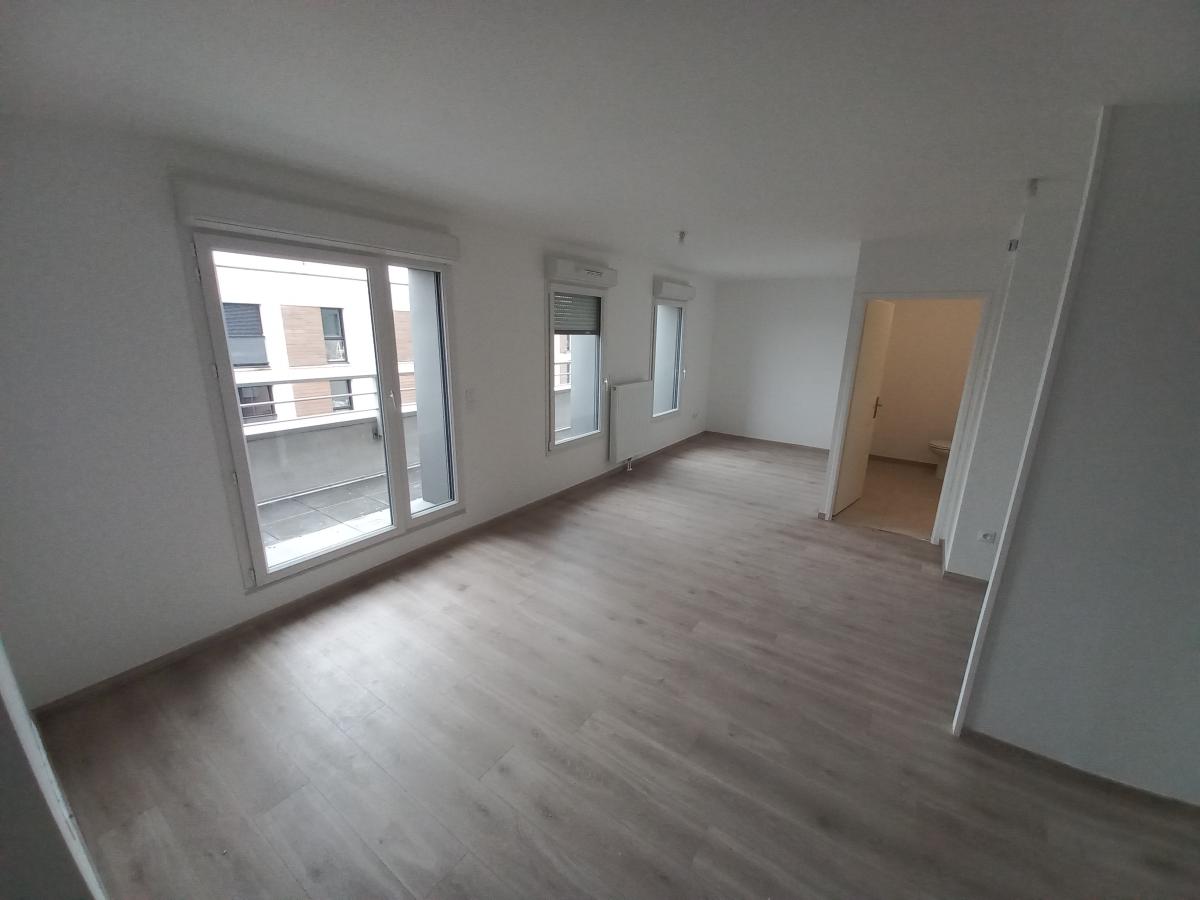 1 pièce - 5ème étage - 38m² - 664,69 € - Photo #3