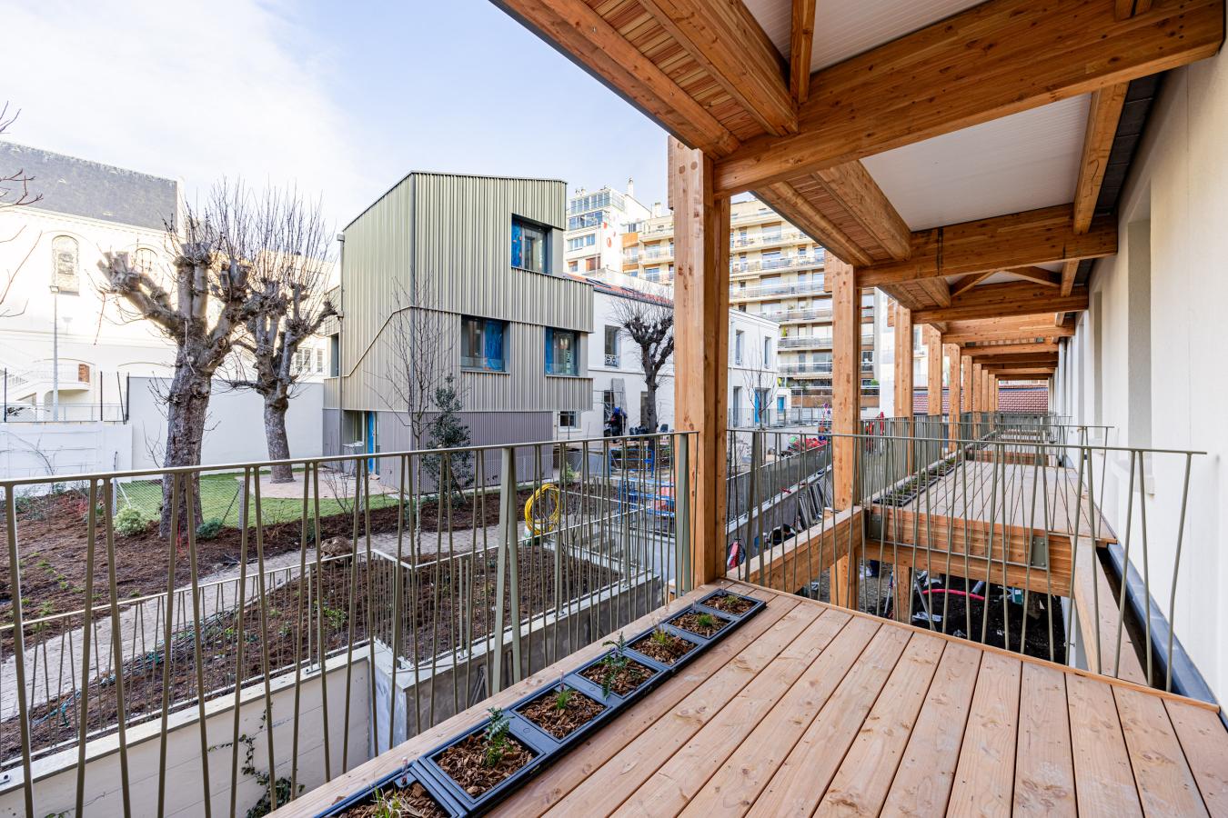 
																			1 pièce - 
																		RDC - 36m² - 1 324,00 € - Photo #0