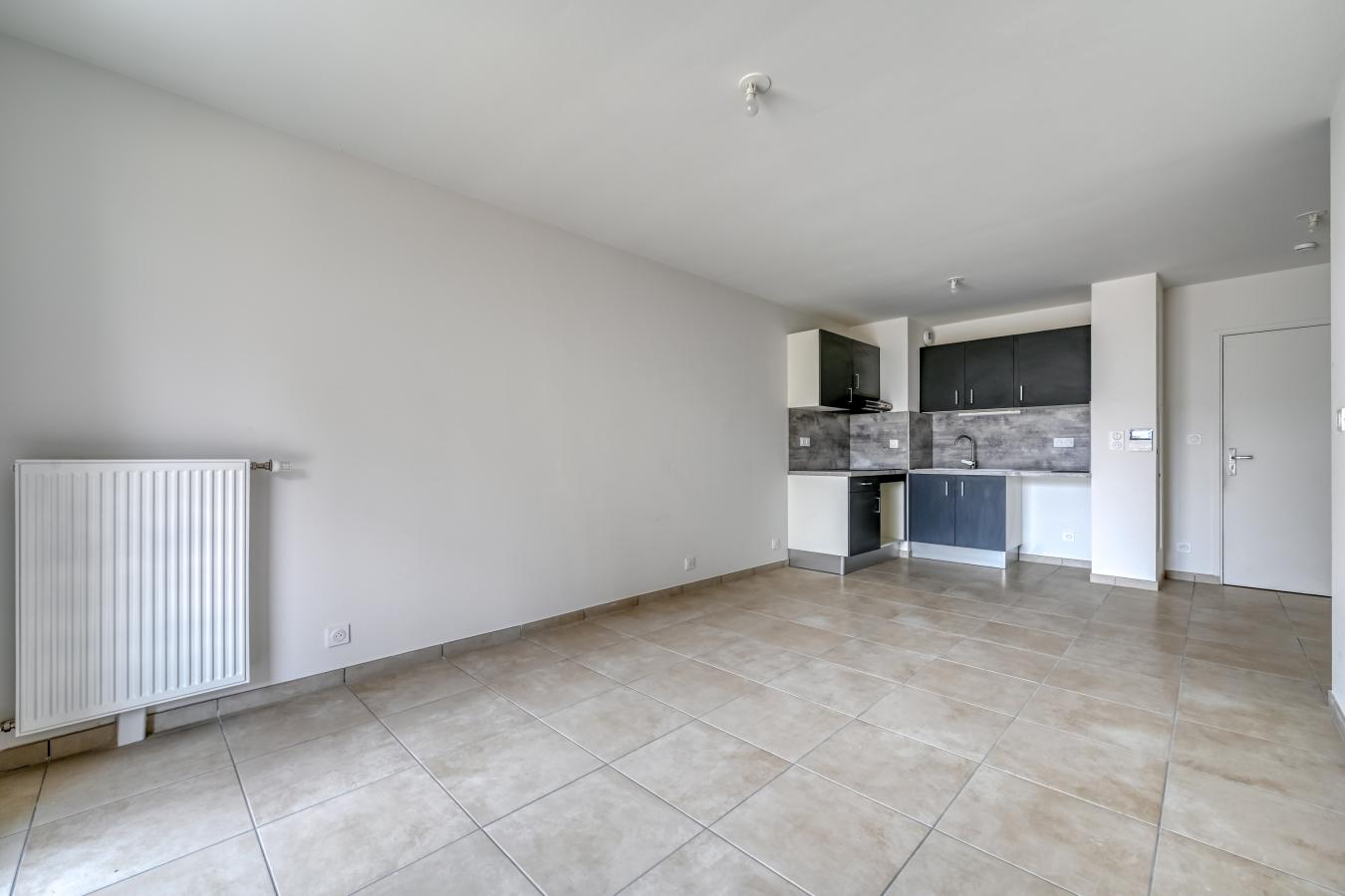 3 pièces - 1er étage - 64m² - 905,27 € - Photo #7