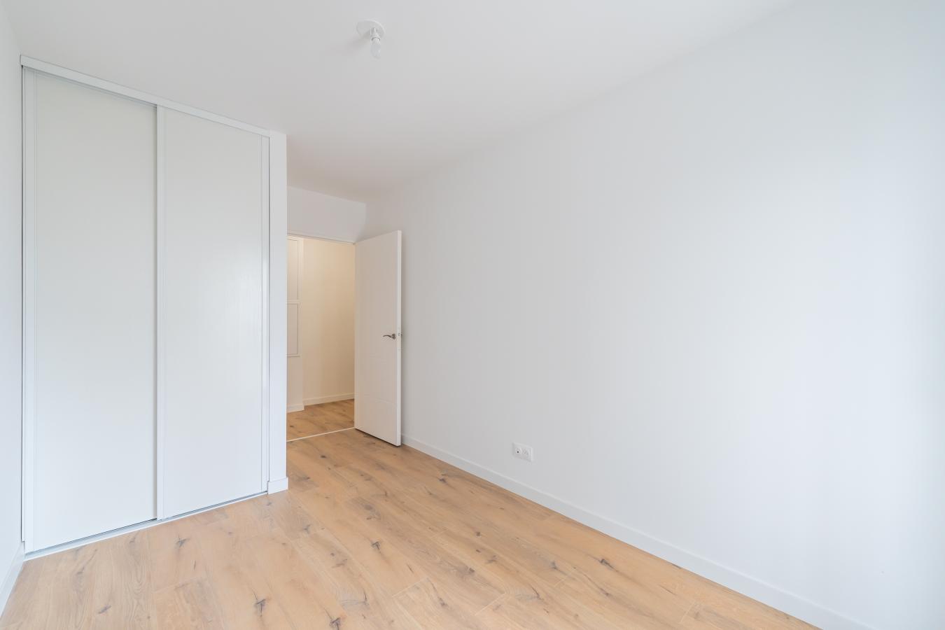 
																			2 pièces - 
																		4ème étage - 46m² - 1 078,13 € - Photo #6