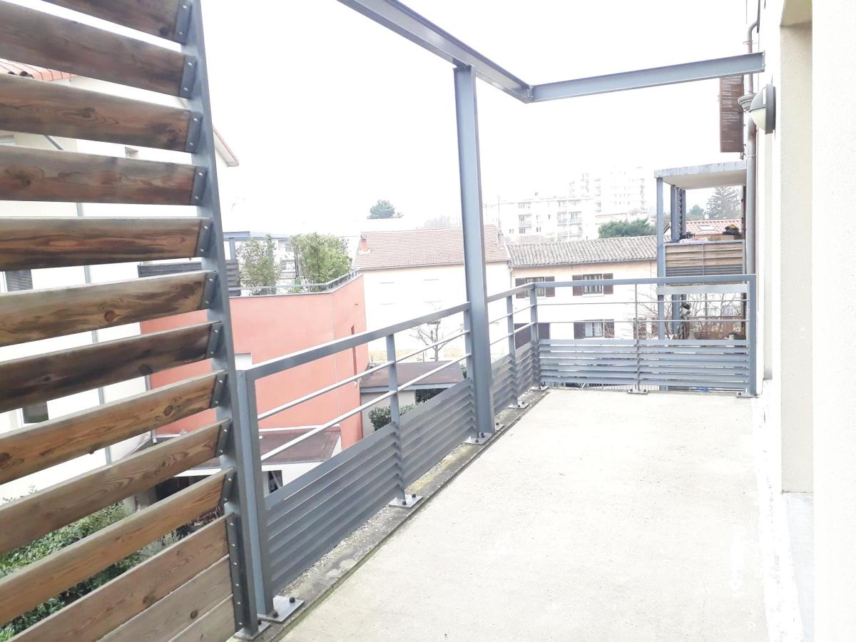 4 pièces - 2ème étage - 91m² - 1 177,72 € - Photo #4
