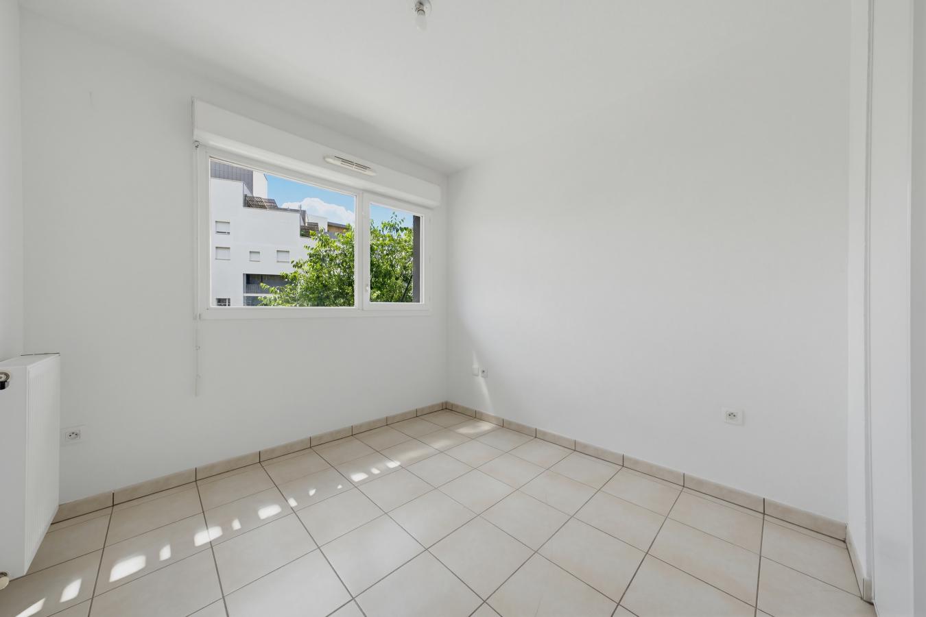 
																																							3 pièces - 
																																						2ème étage - 61m² - 170 000 € - Photo #5