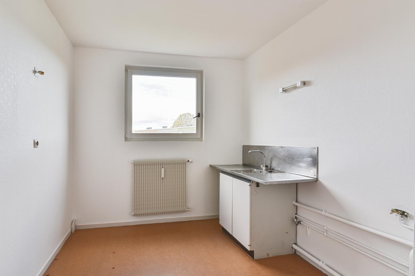 
																																							3 pièces - 
																																						2ème étage - 64m² - 676,61 € - Photo #2