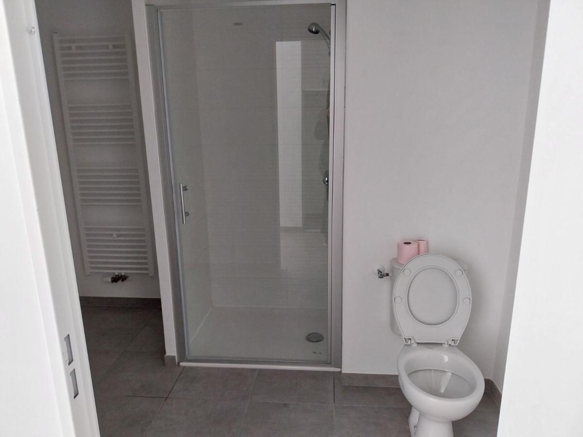 
																																							1 pièce - 
																																						RDC - 35m² - 570,37 € - Photo #3