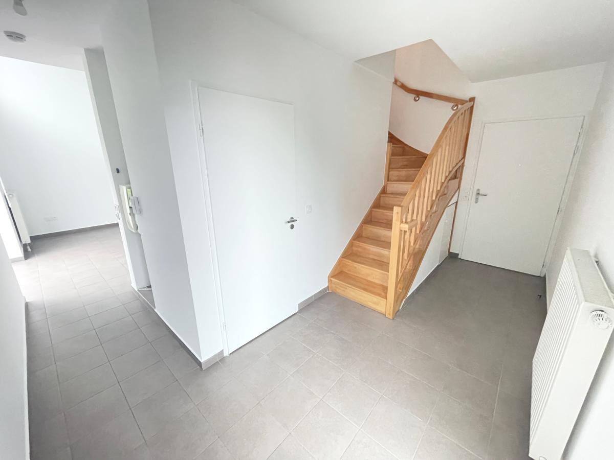 
																			2 pièces - 
																		4ème étage - 53m² - 1 464,26 € - Photo #0