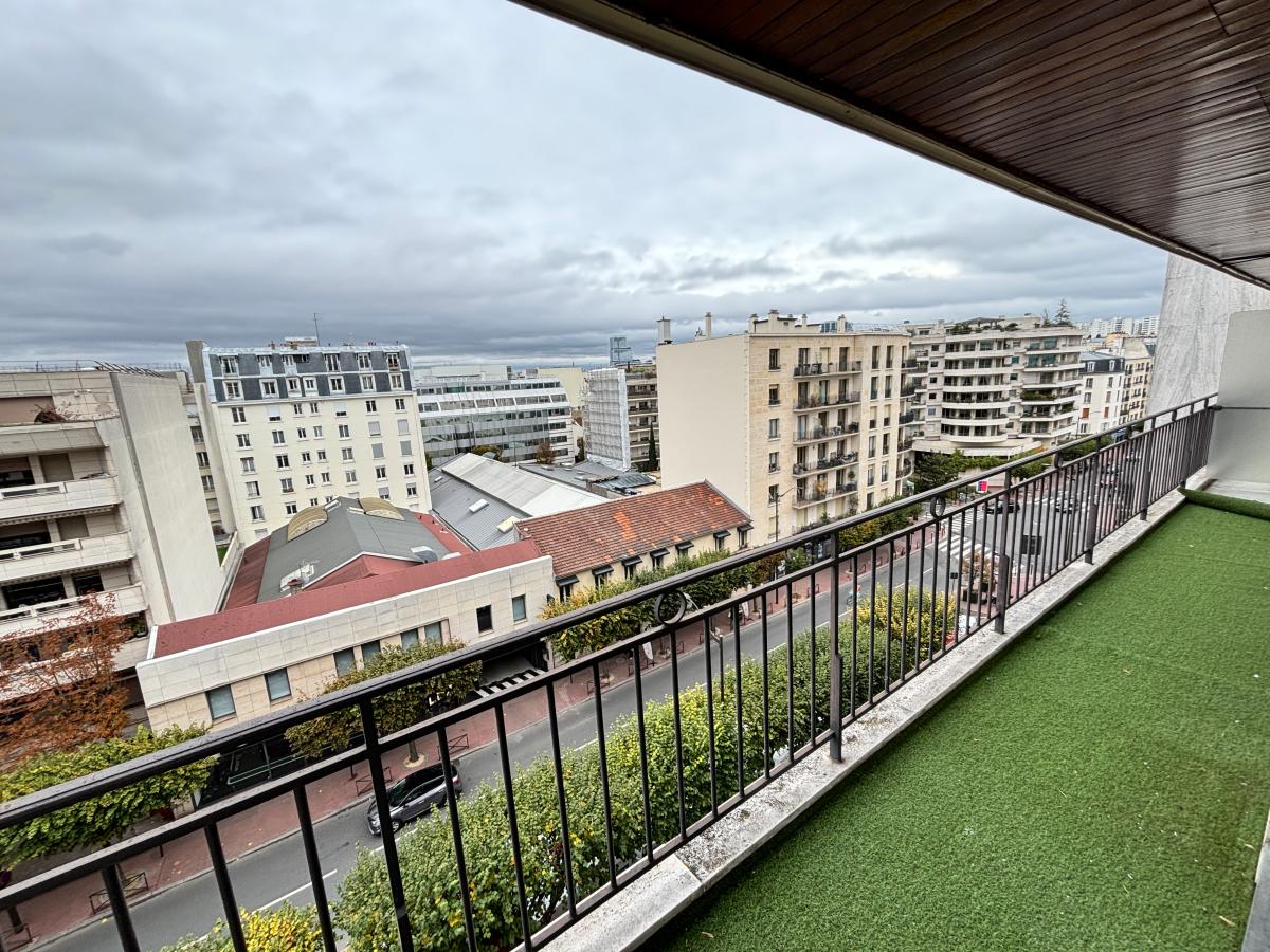 3 pièces - 6ème étage - 68m² - 2 104,67 € - Photo #1