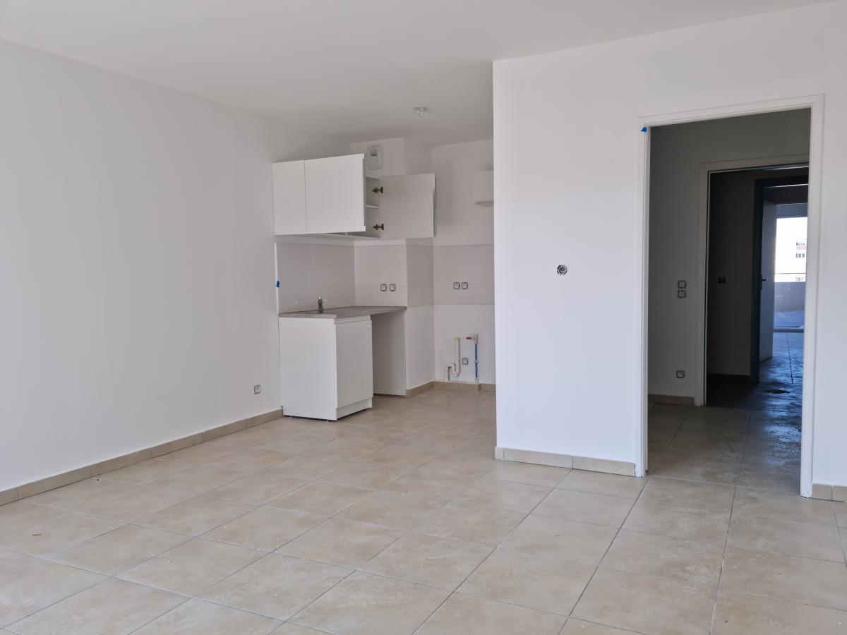 
																			2 pièces - 
																		4ème étage - 43m² - 705,41 € - Photo #2