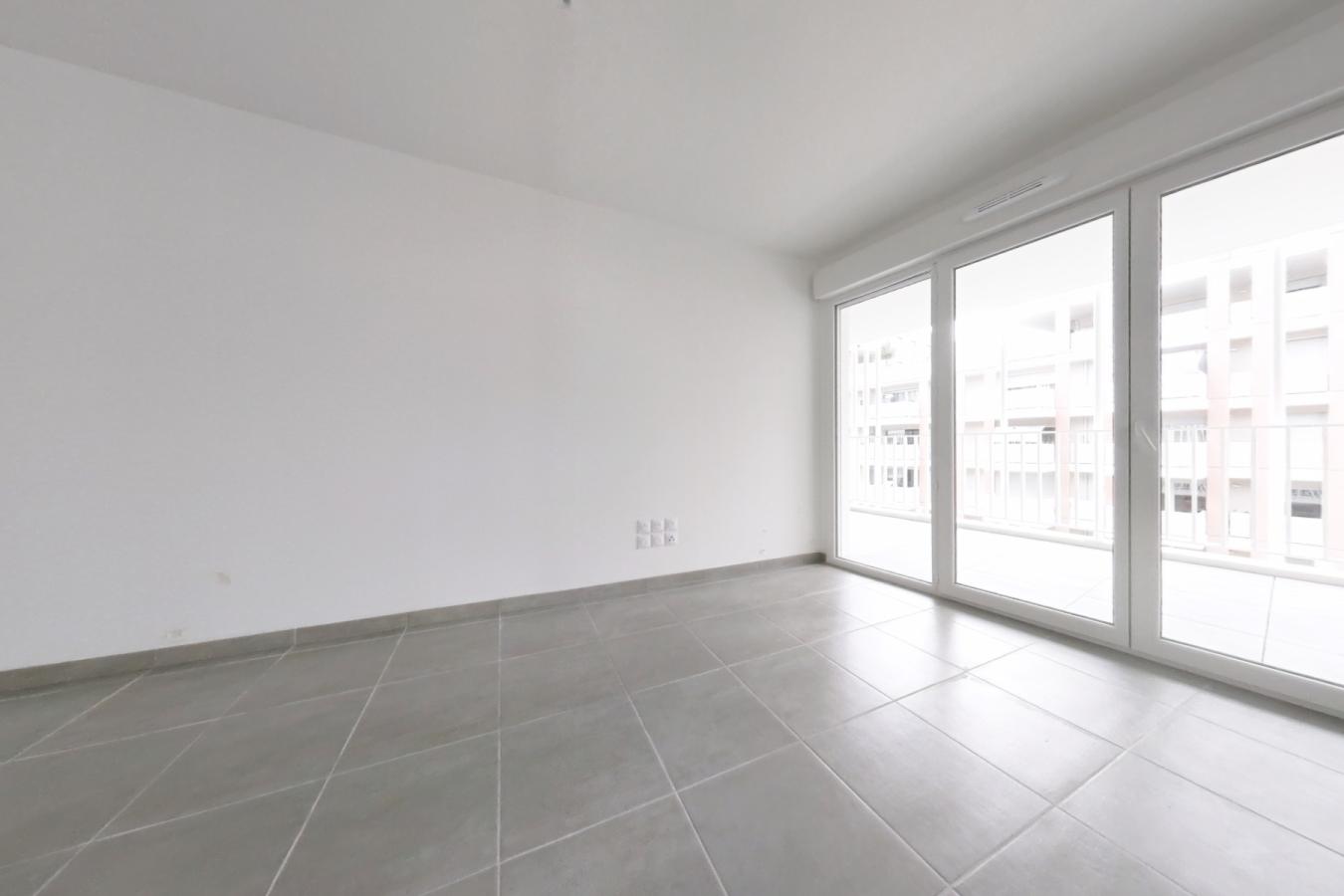 
																																							3 pièces - 
																																						5ème étage - 61m² - 1 159,32 € - Photo #7