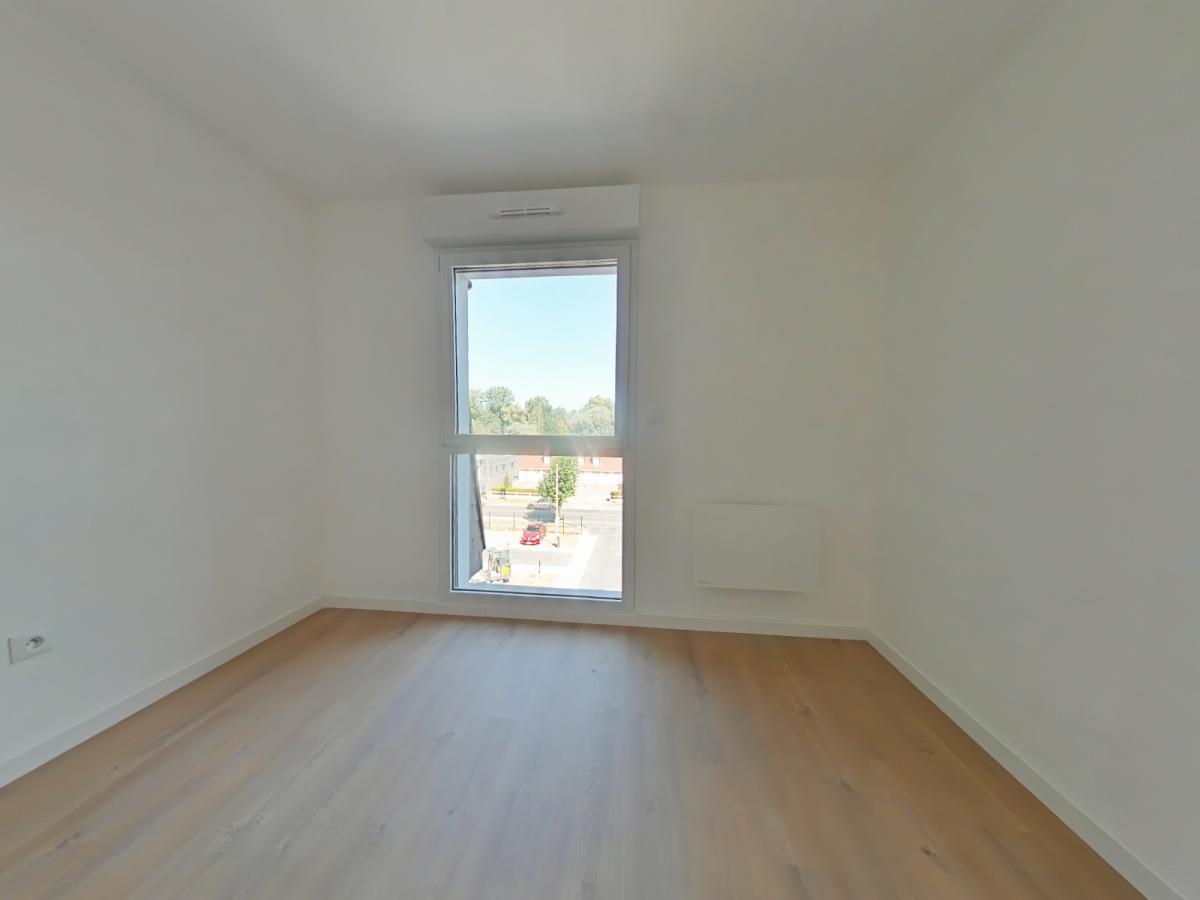 
																																							2 pièces - 
																																						3ème étage - 58m² - 799,83 € - Photo #4