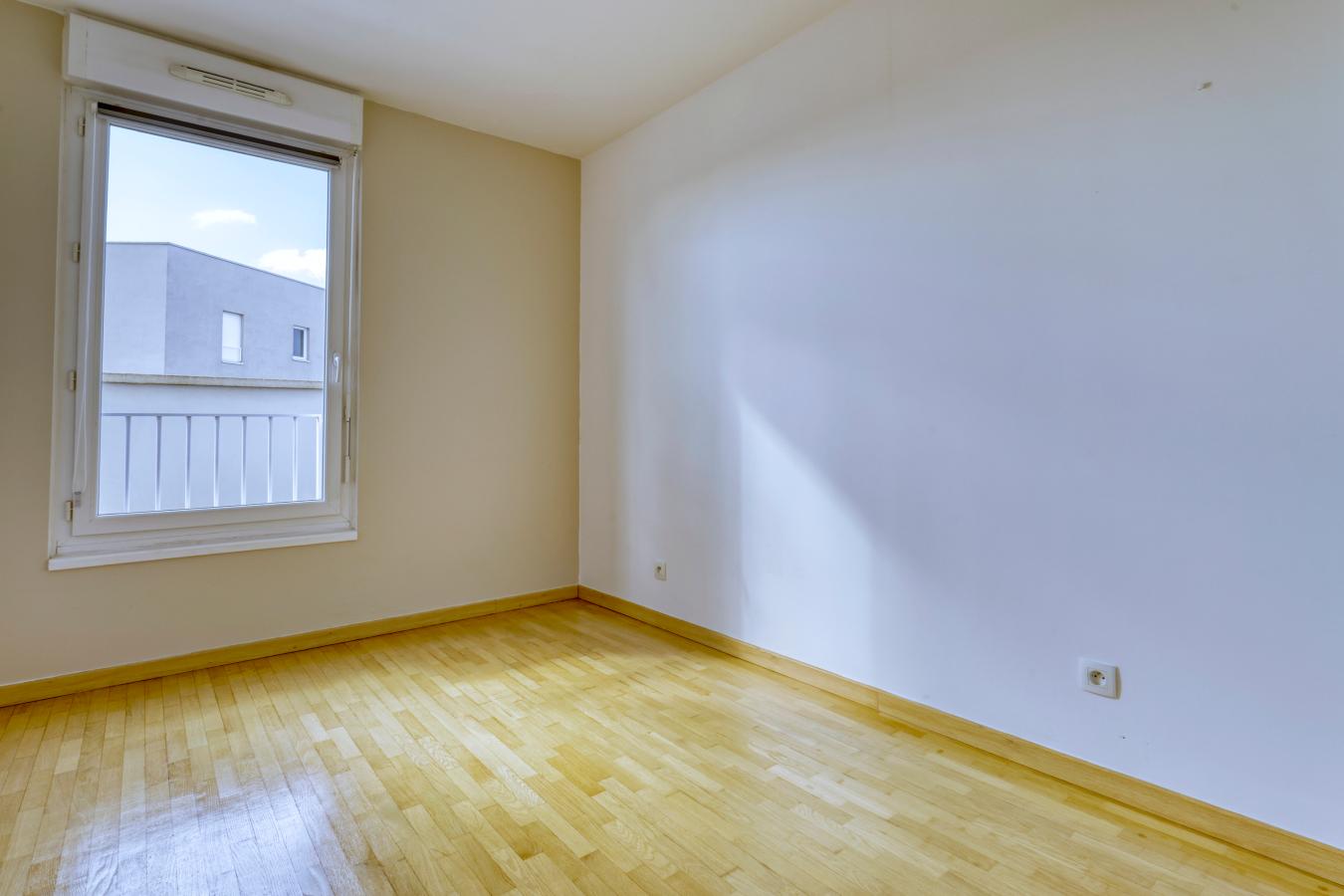 3 pièces - 6ème étage - 70m² - 1 933,78 € - Photo #4