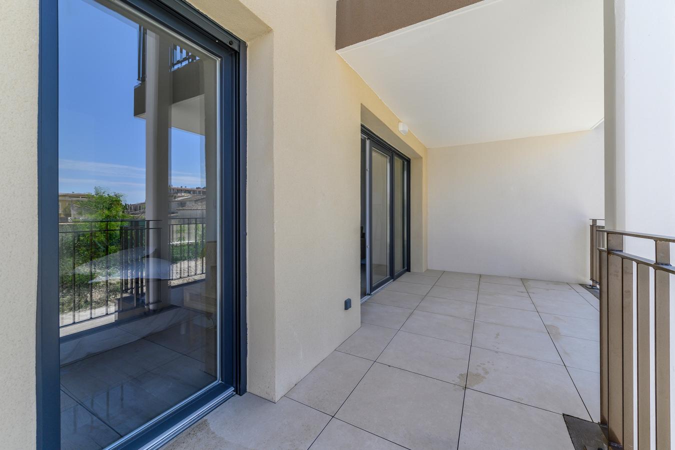 
																																							3 pièces - 
																																						1er étage - 64m² - 874,85 € - Photo #2
