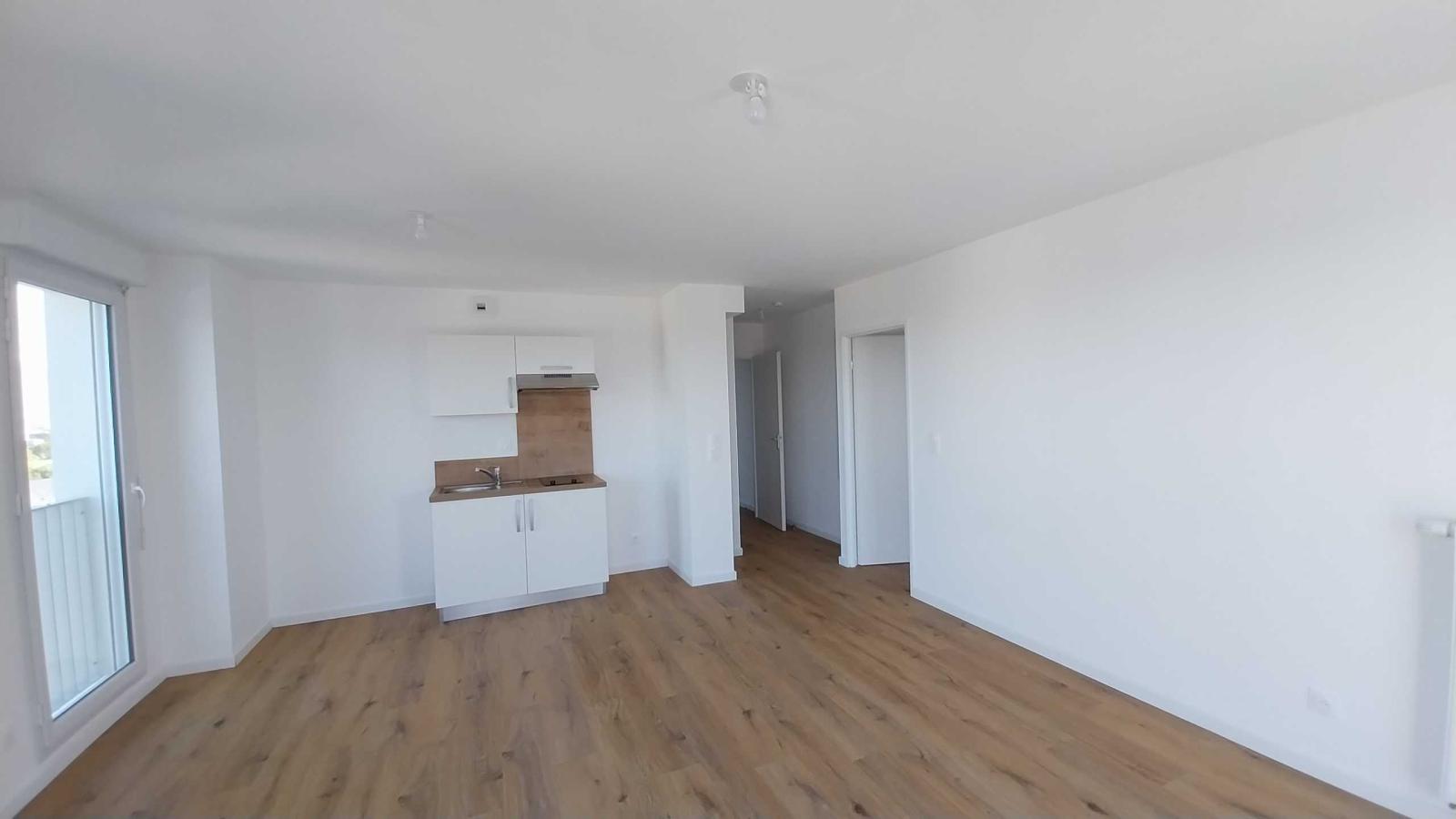 2 pièces - 9ème étage - 49m² - 777,84 € - Photo #2
