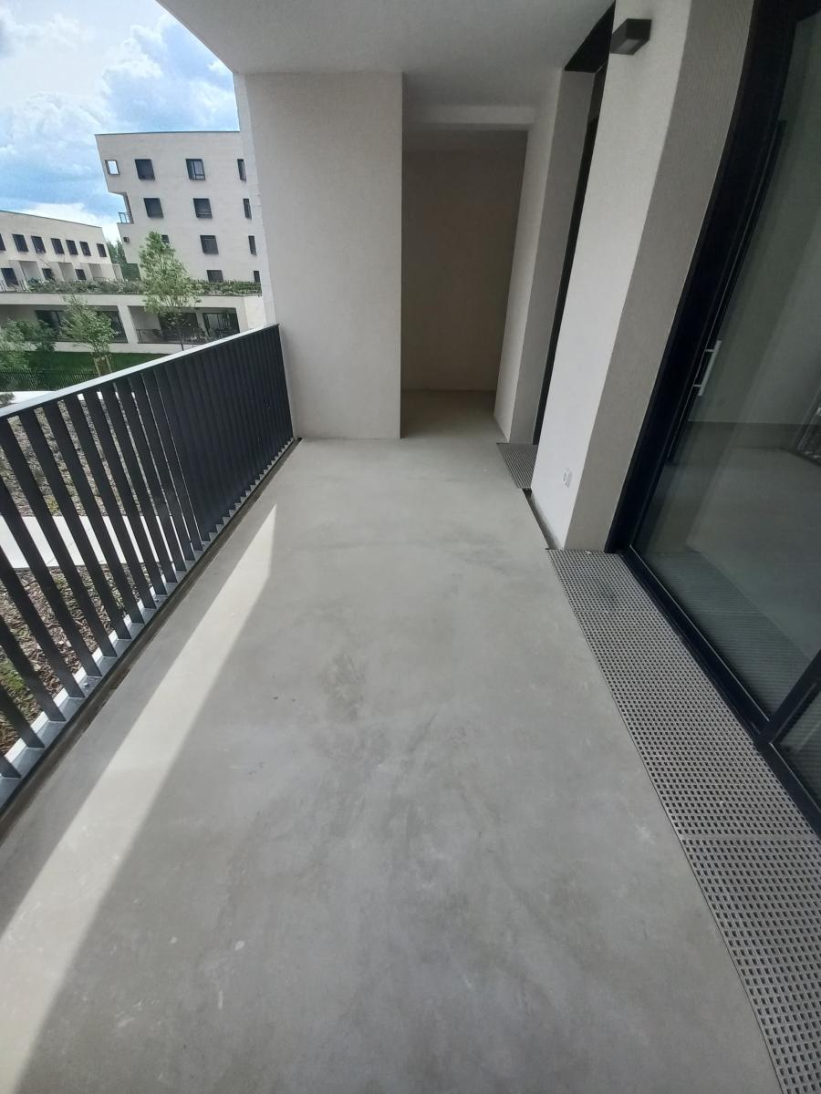 
																																							4 pièces - 
																																						2ème étage - 87m² - 1 057,66 € - Photo #1