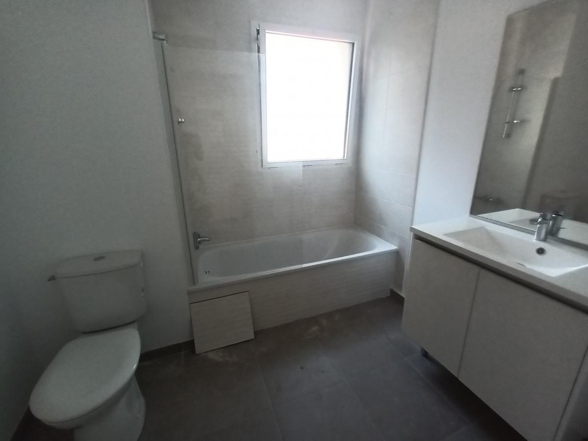 
																																							3 pièces - 
																																						1er étage - 72m² - 1 282,94 € - Photo #6