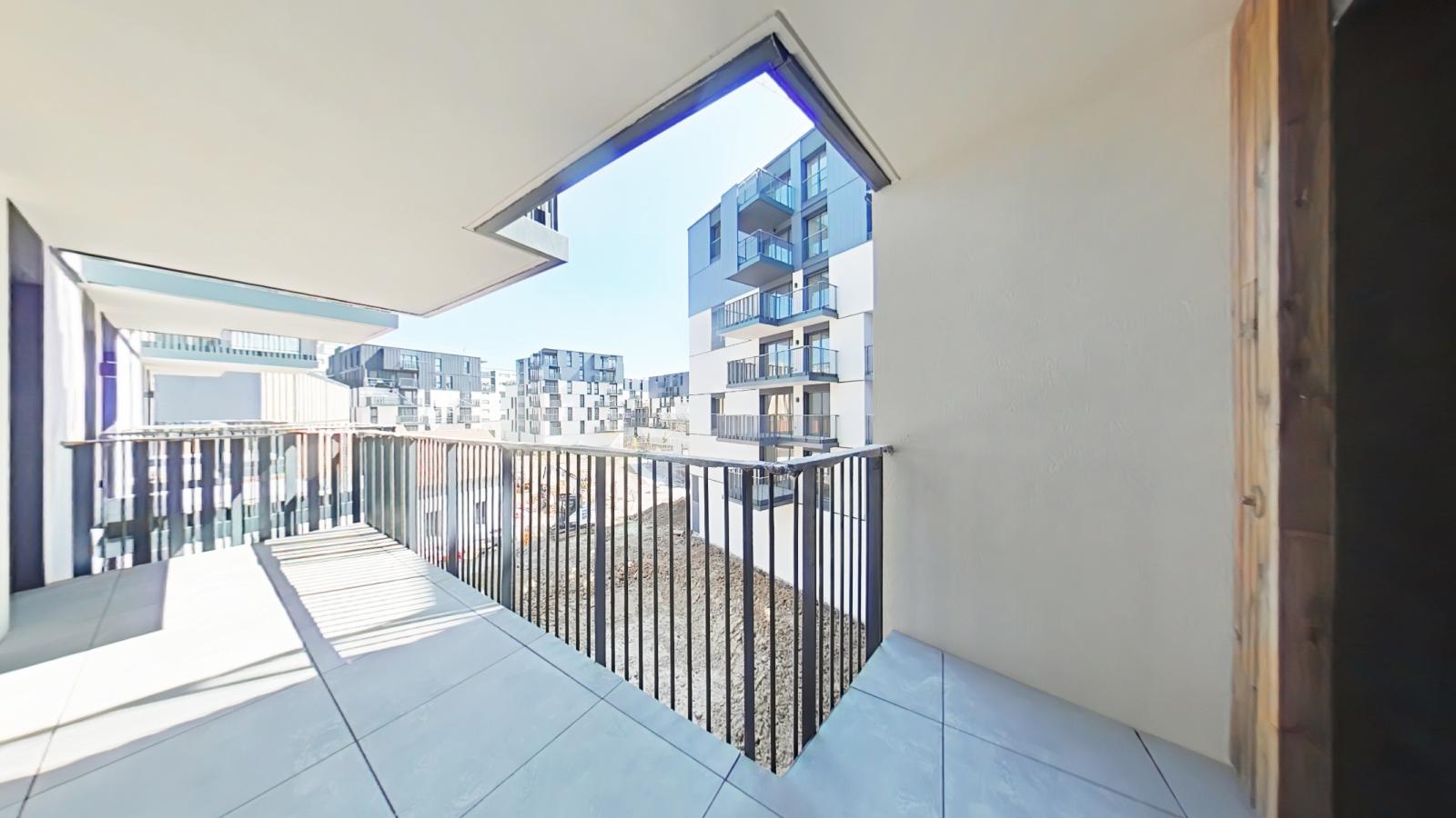 
																																							5 pièces - 
																																						2ème étage - 94m² - 1 398,08 € - Photo #1