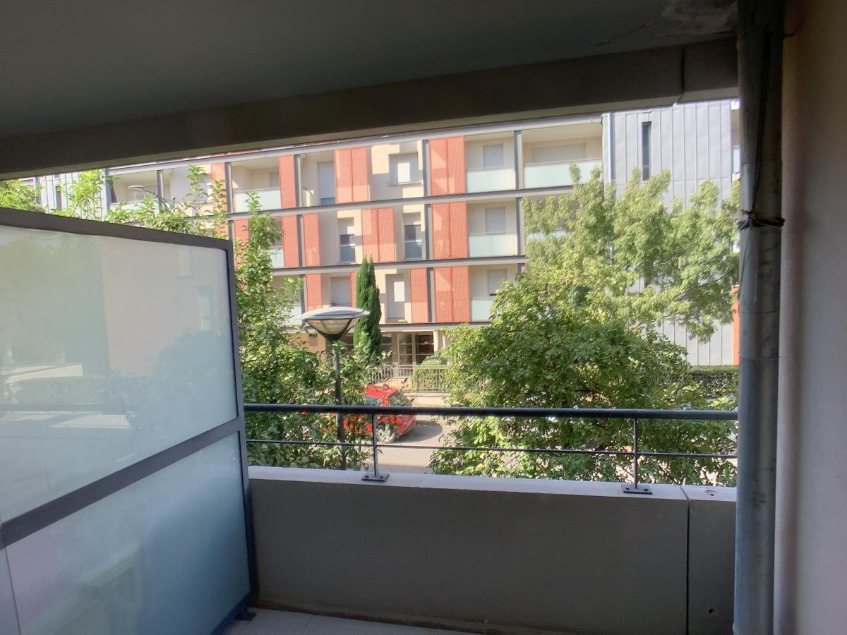 
																																							2 pièces - 
																																						1er étage - 44m² - 122 900 € - Photo #1