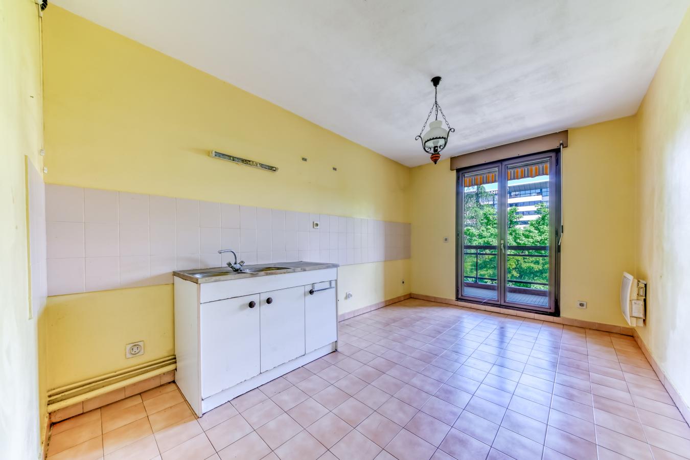 
																			4 pièces - 
																		3ème étage - 86m² - 320 000 € - Photo #2