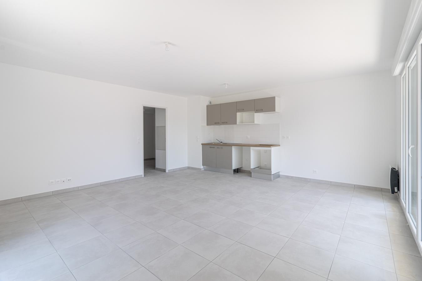 
																																							3 pièces - 
																																						2ème étage - 59m² - 1 177,53 € - Photo #2