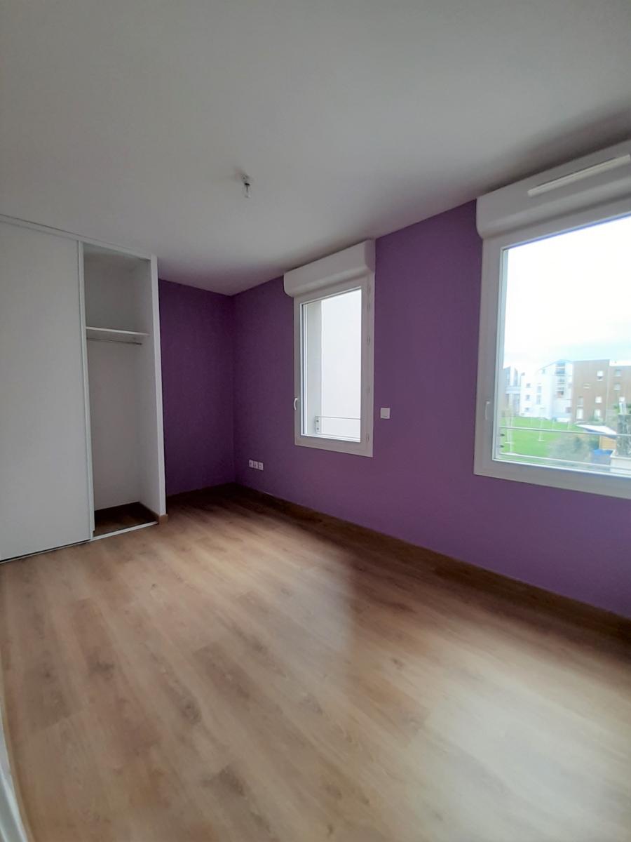 
																			3 pièces - 
																		1er étage - 58m² - 1 053,53 € - Photo #3