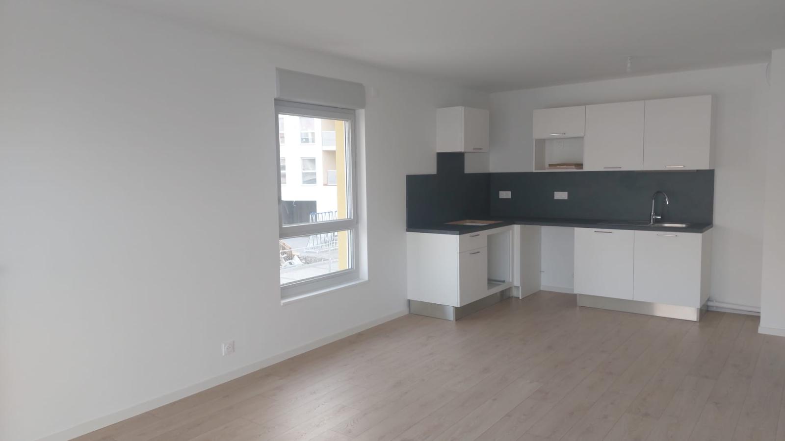 
																			3 pièces - 
																		1er étage - 71m² - 824,92 € - Photo #1