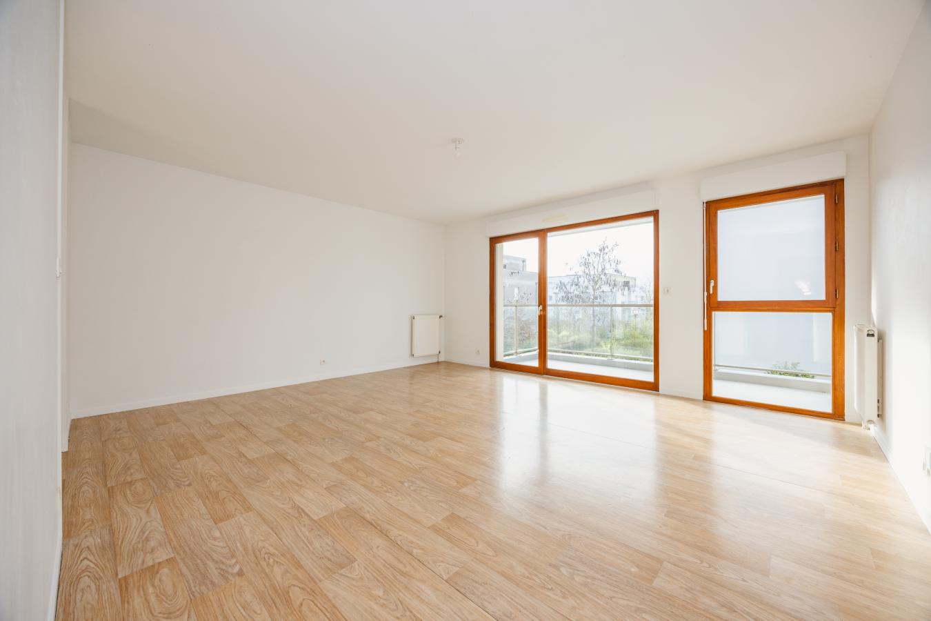 
																			4 pièces - 
																		1er étage - 83m² - 235 000 € - Photo #3
