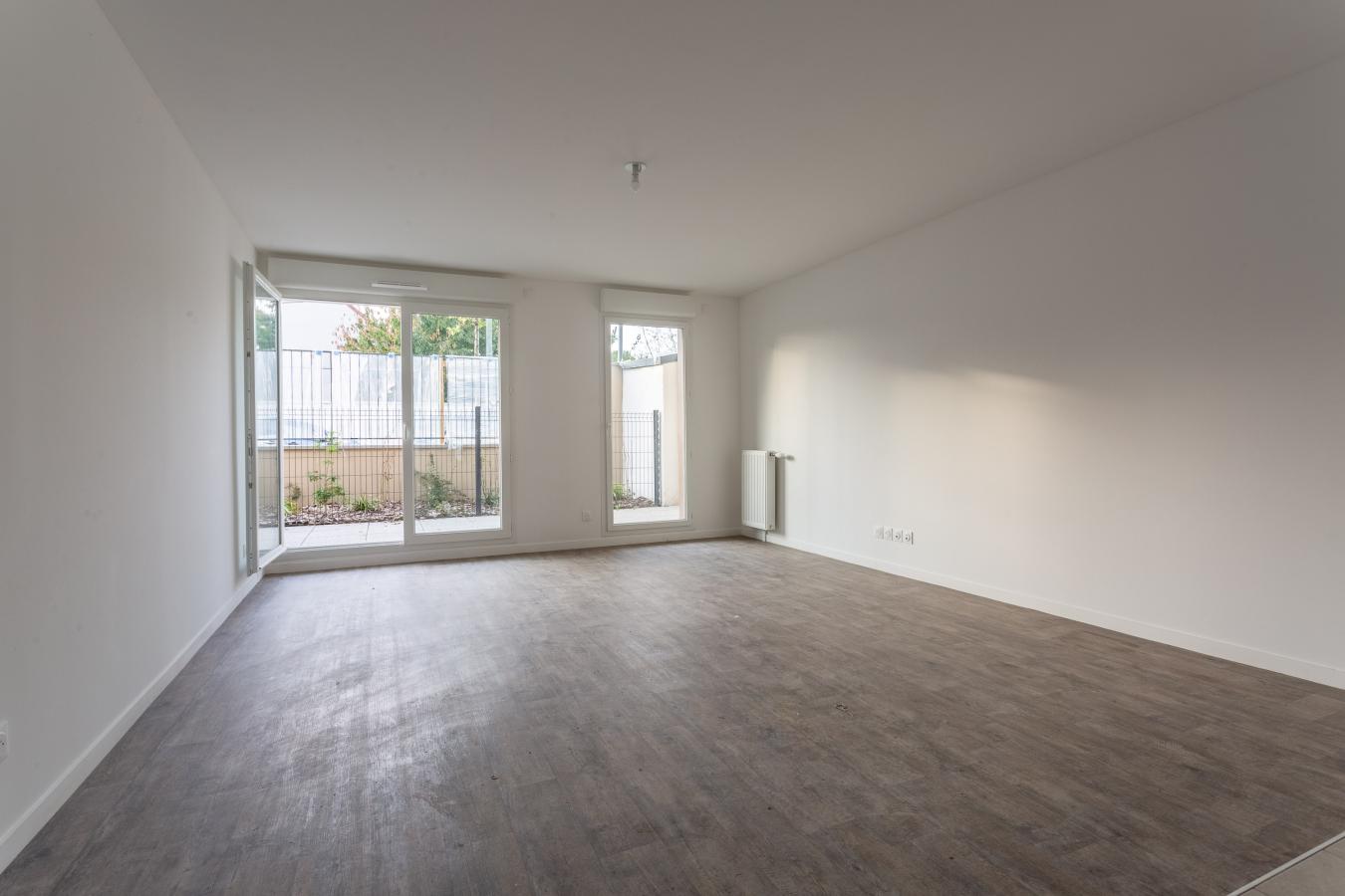 
																																							3 pièces - 
																																						1er étage - 59m² - 1 112,89 € - Photo #2