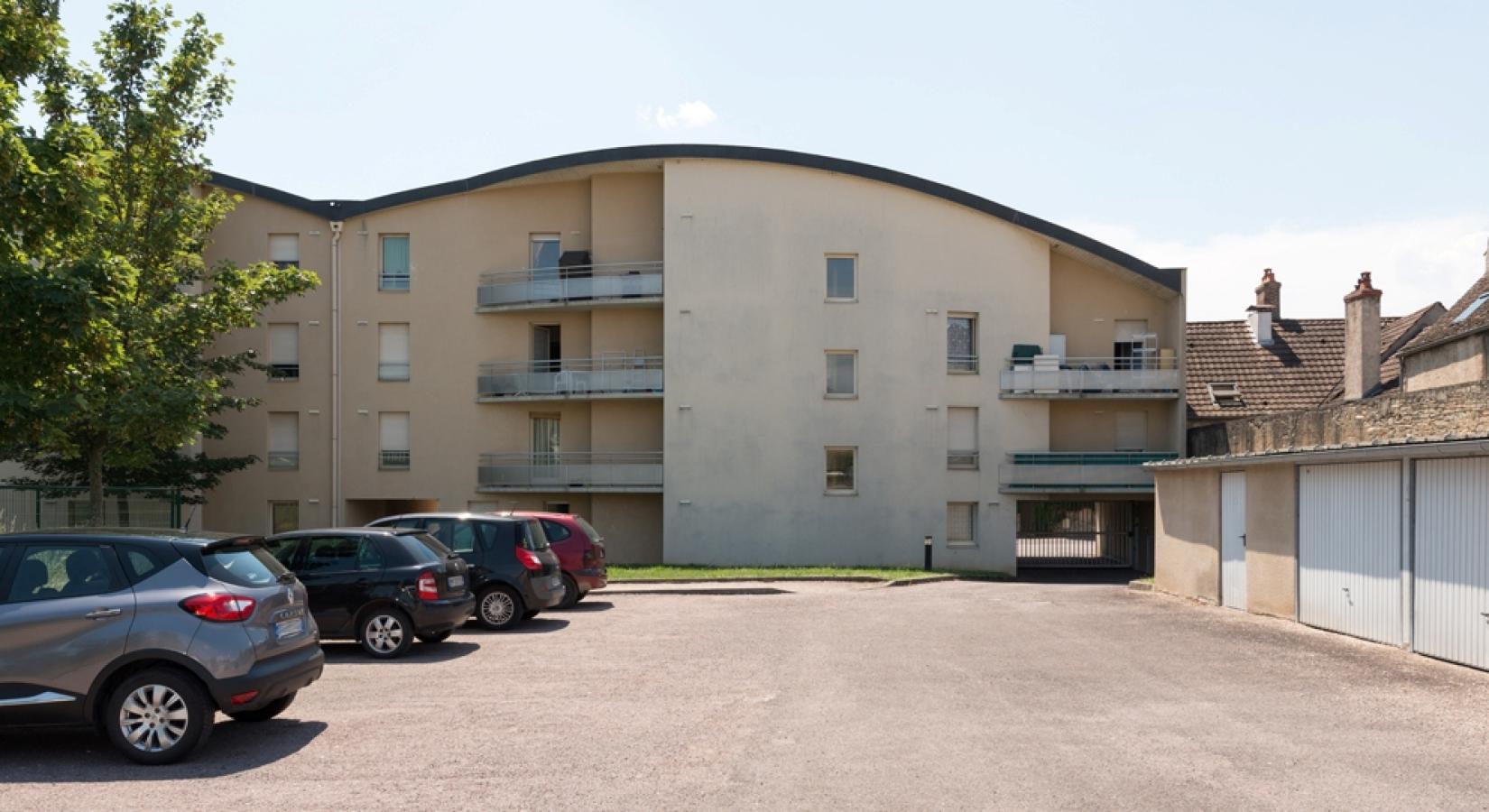 4 pièces - 2ème étage - 89m² - 867,03 € - Photo #5
