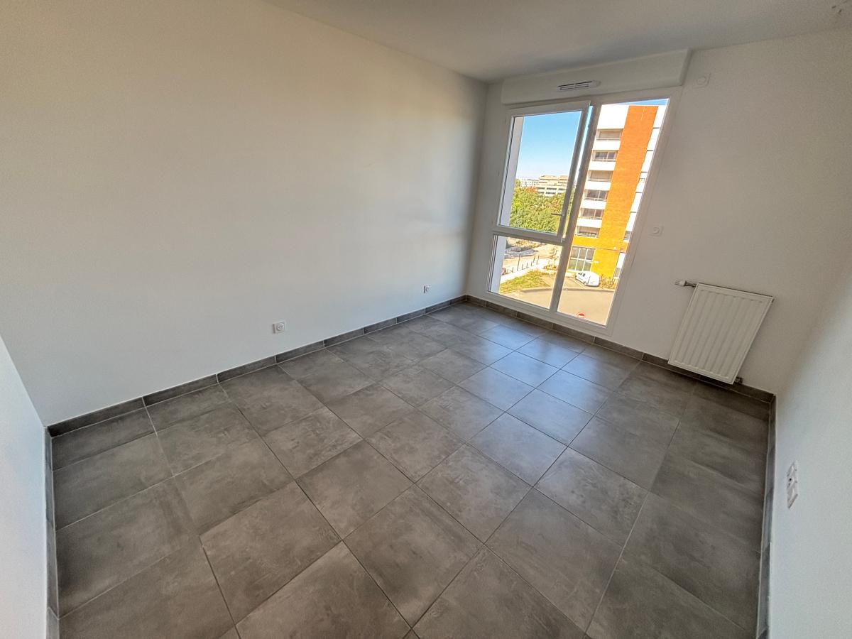 
																																							3 pièces - 
																																						4ème étage - 59m² - 744,05 € - Photo #4