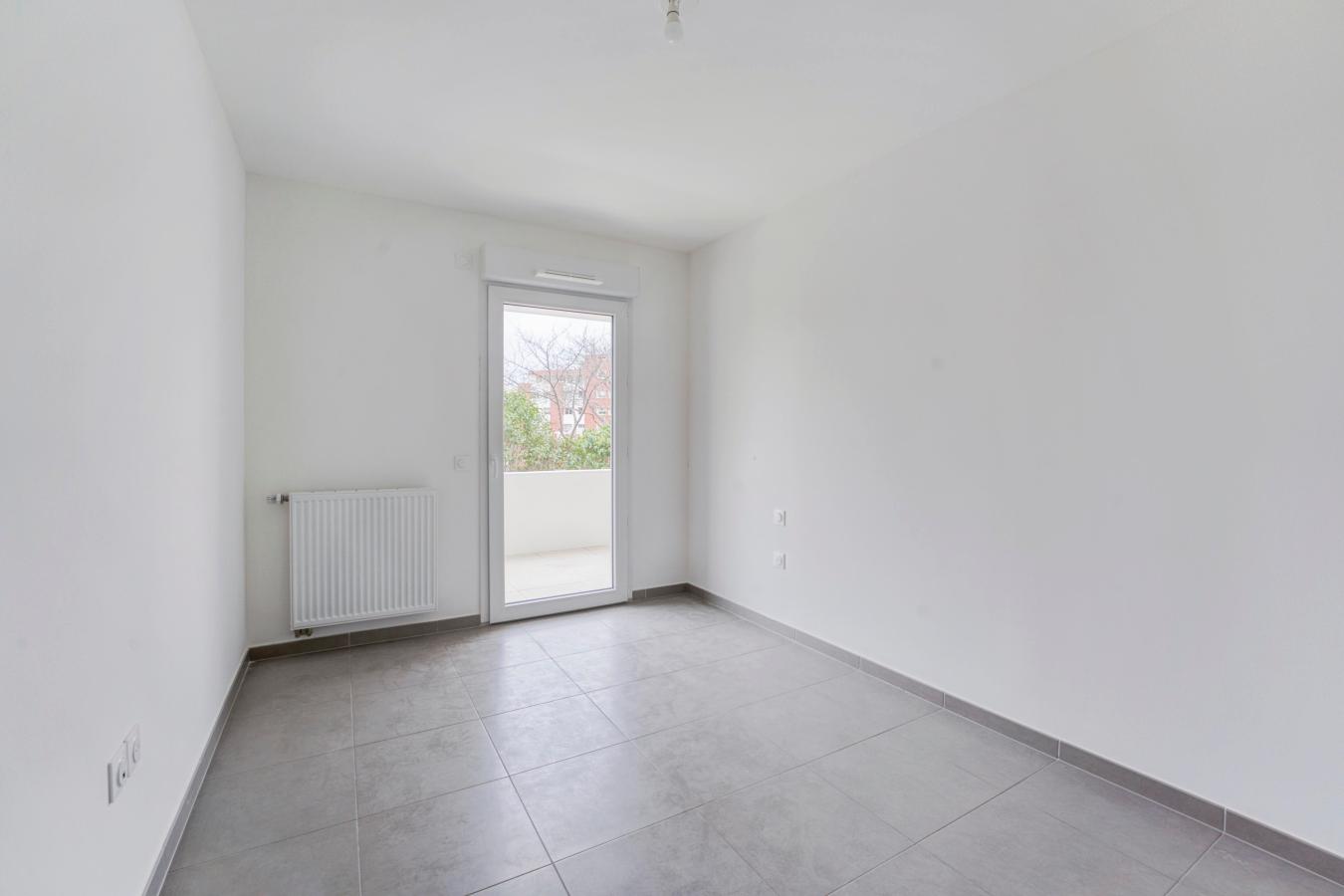 3 pièces - RDC - 62m² - 1 011,96 € - Photo #2