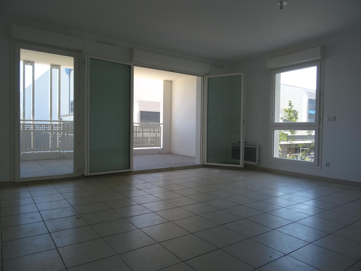 
																																							3 pièces - 
																																						4ème étage - 66m² - 1 116,74 € - Photo #2