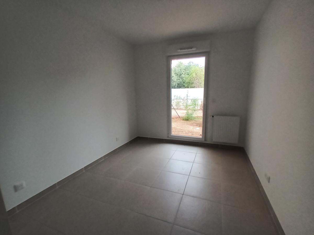 
																																							3 pièces - 
																																						1er étage - 65m² - 977,07 € - Photo #5