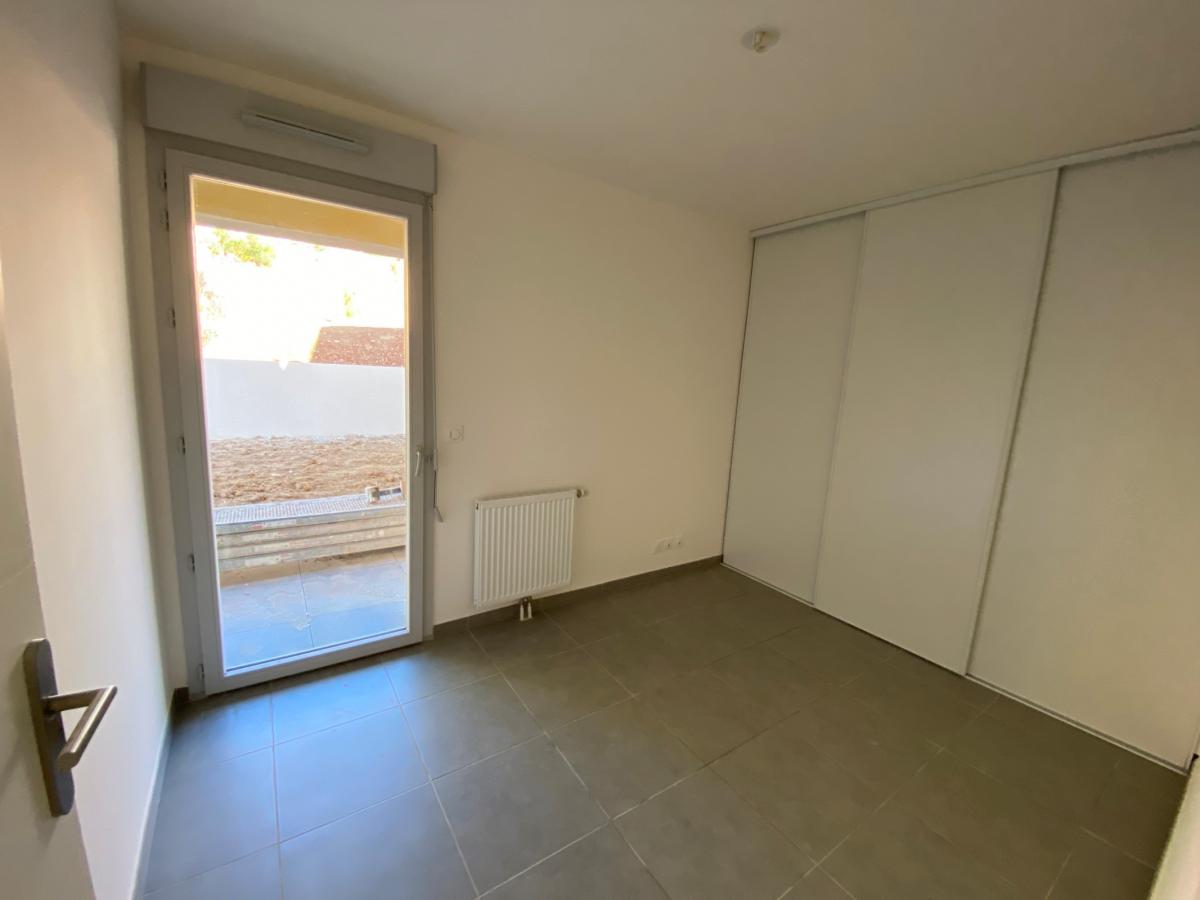 
																																							4 pièces - 
																																						2ème étage - 85m² - 1 389,36 € - Photo #4
