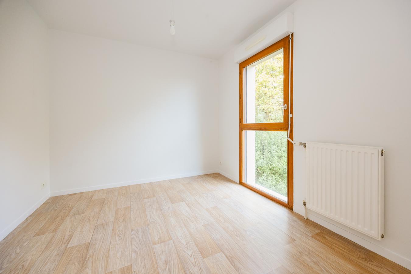 
																			4 pièces - 
																		1er étage - 83m² - 235 000 € - Photo #5
