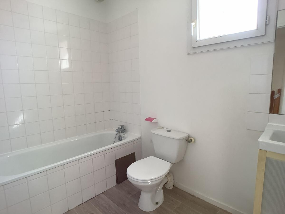 5 pièces - RDC - 113m² - 295 000 € - Photo #4