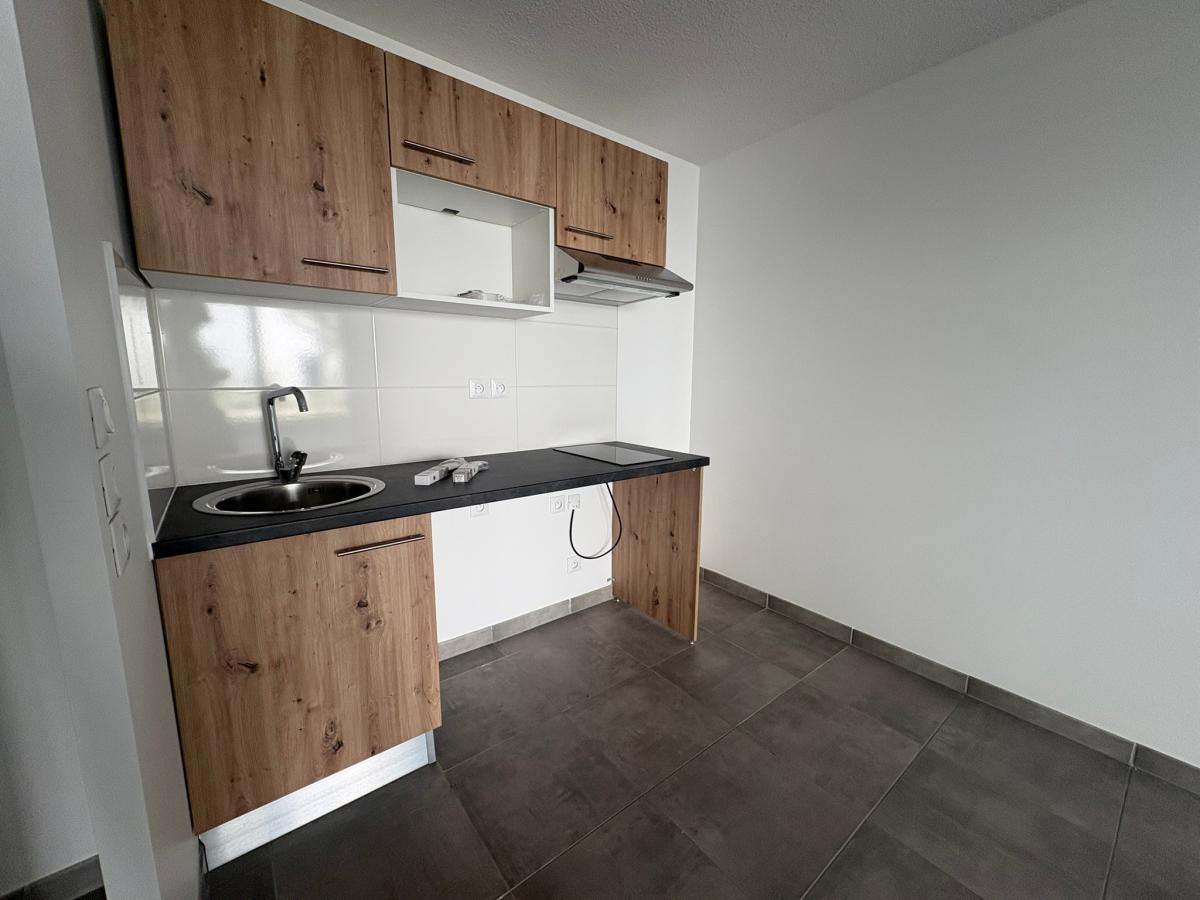 
																																							2 pièces - 
																																						RDC - 45m² - 680,75 € - Photo #5