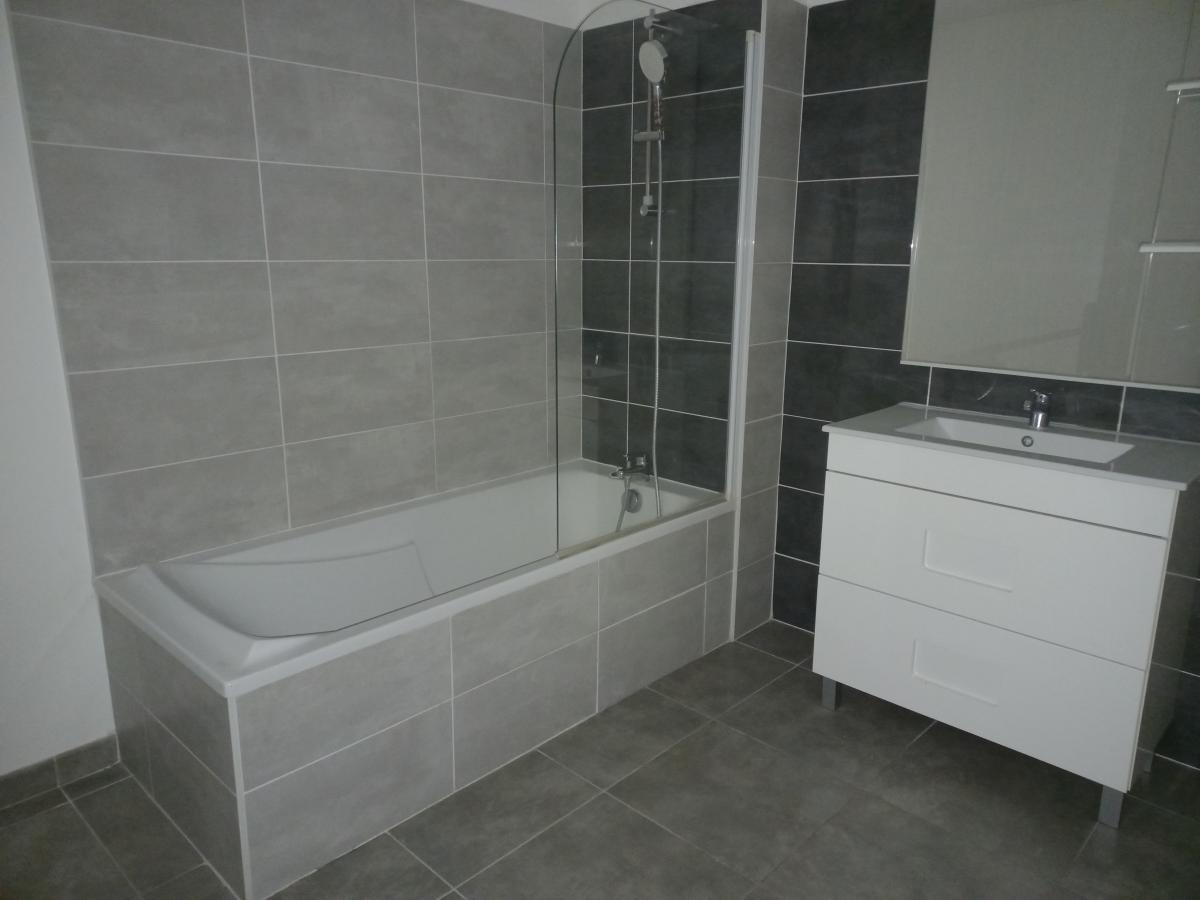 3 pièces - RDC - 74m² - 567,83 € - Photo #4