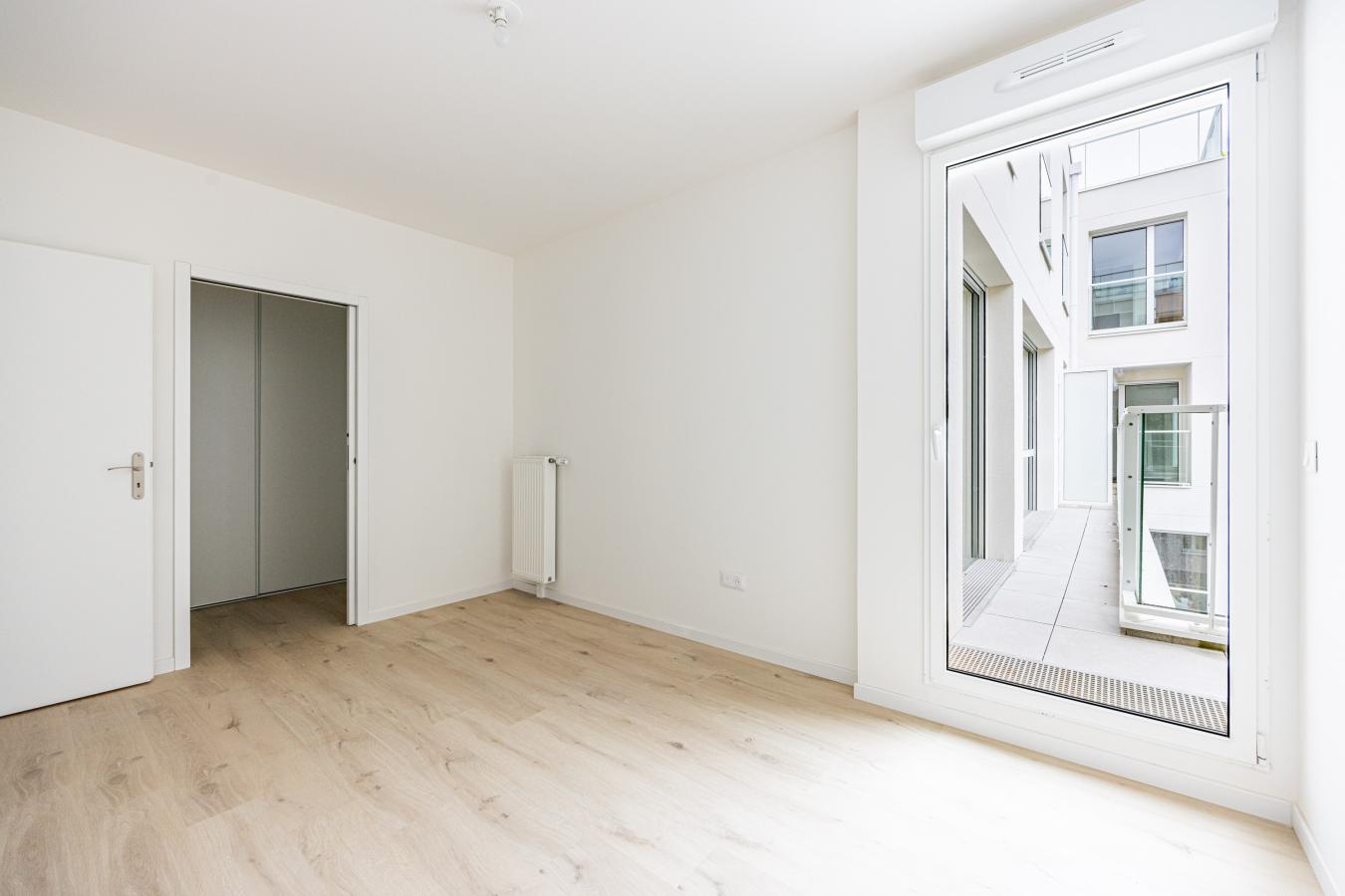 
																																							5 pièces - 
																																						5ème étage - 109m² - 2 808,42 € - Photo #5