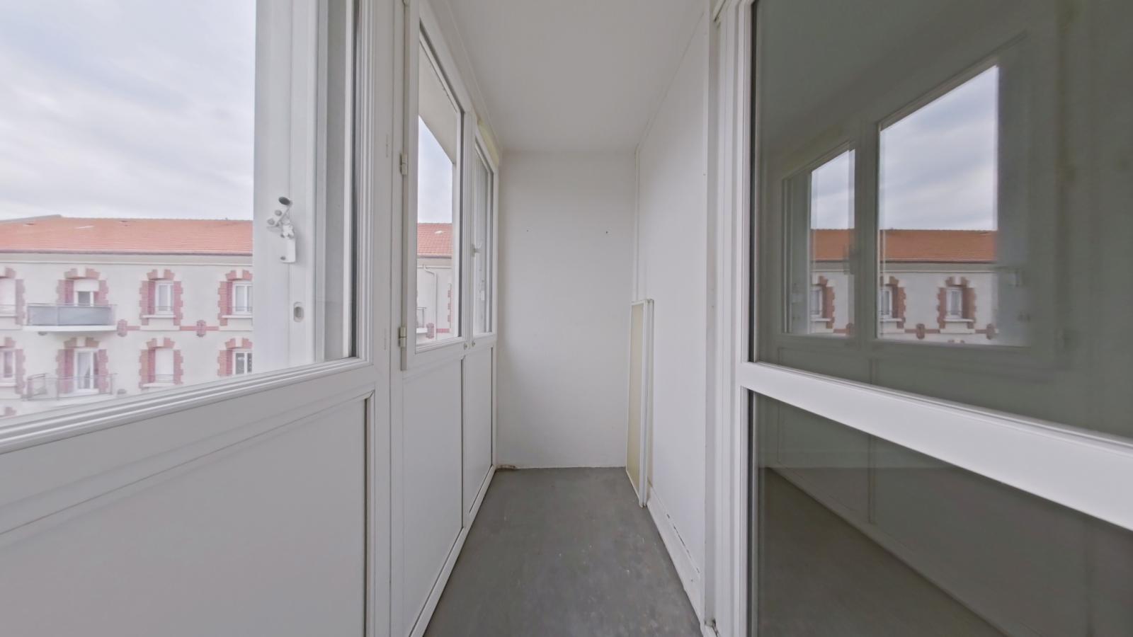 
																																							3 pièces - 
																																						3ème étage - 67m² - 838,34 € - Photo #1