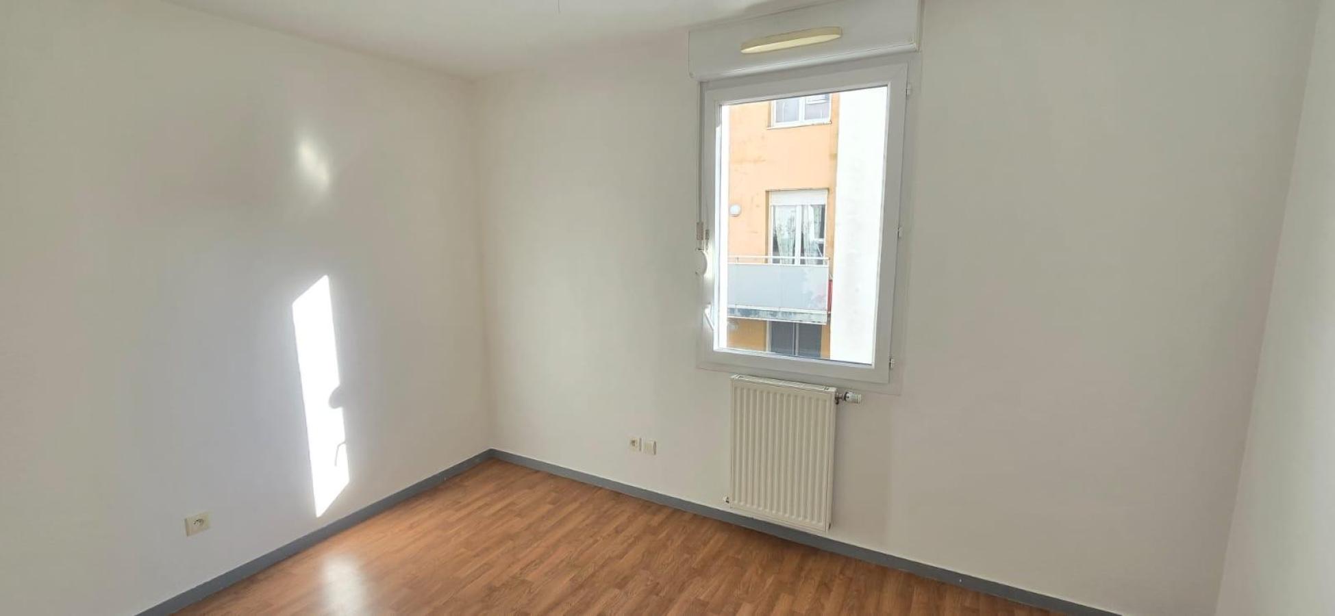 4 pièces - 2ème étage - 80m² - 1 088,35 € - Photo #5