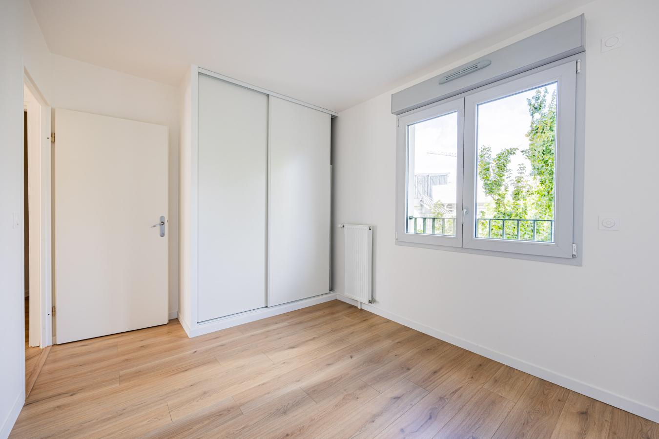 
																			3 pièces - 
																		1er étage - 62m² - 1 187,30 € - Photo #4