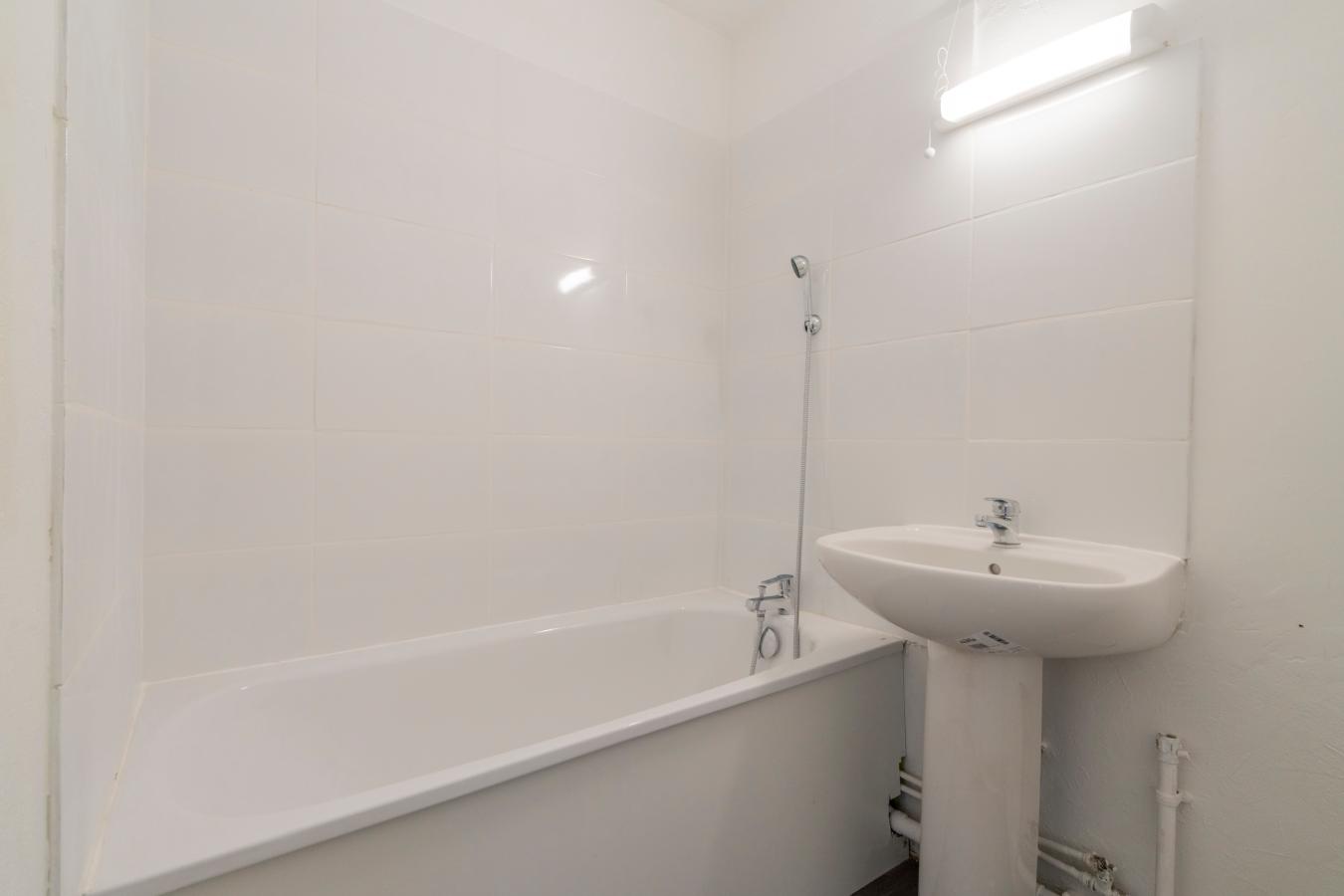
																																							4 pièces - 
																																						4ème étage - 81m² - 144 700 € - Photo #6