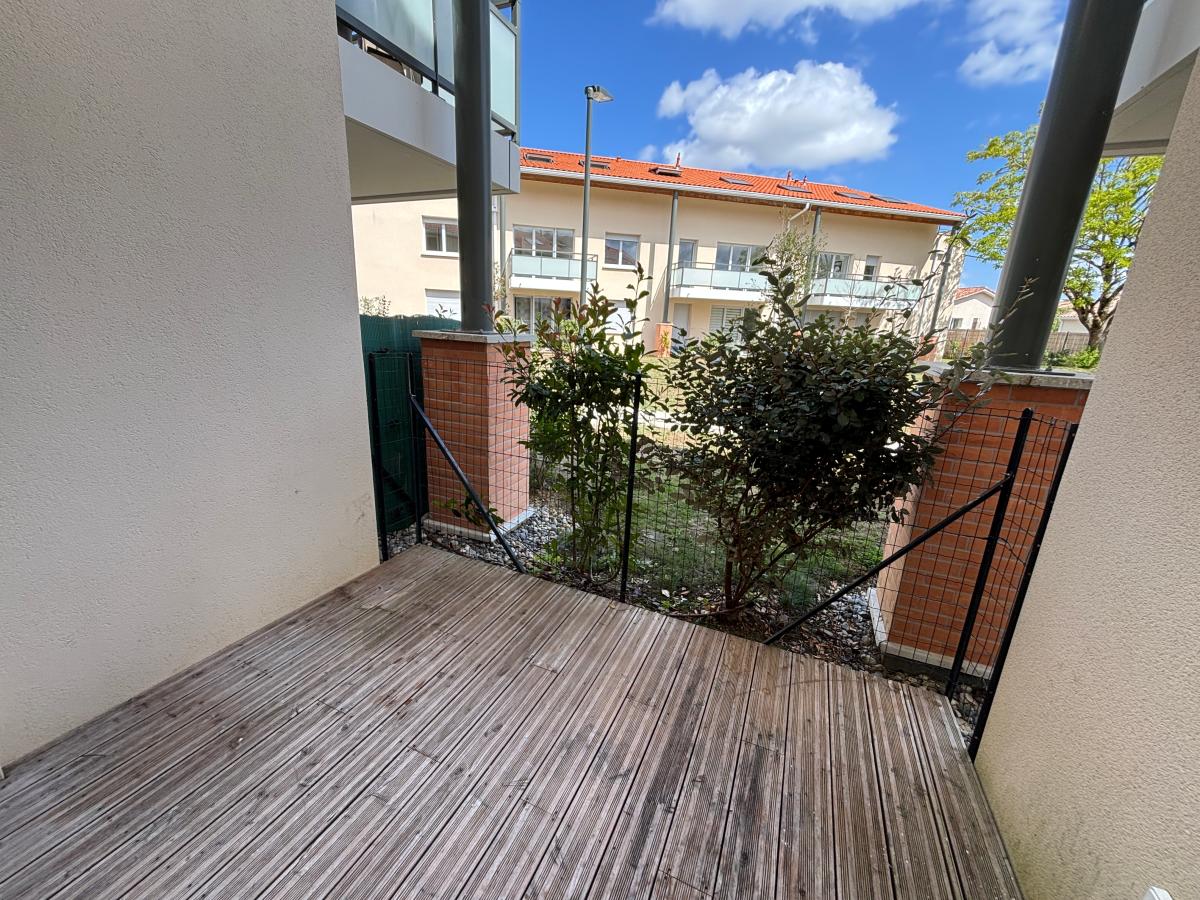 
																																							3 pièces - 
																																						RDC - 66m² - 752,18 € - Photo #1
